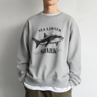 antiqua�i�A���e�B�J�j�̃V���b�v�j���[�X�u�g�b�v�X�Ƃ��Ĉꖇ�ő��݊�������A�Ò����̃��B���e�[�W���C�N�ȕ��͋C�w��100���A�j�}�����S �g���[�i�[�x�v