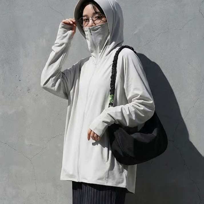 antiqua�i�A���e�B�J�j�̃V���b�v�j���[�X�u�y�₩�ȃ��C�g�E�F�A�Ƃ��ă����O�V�[�Y���g���₷���A��[�΍�ɂ��֗��w���b�V���K�[�h�p�[�J�[�x�v