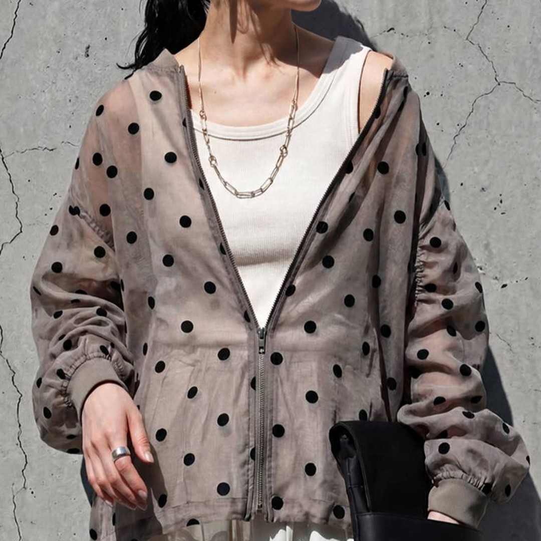 antiqua�i�A���e�B�J�j�̃V���b�v�j���[�X�u�o�����X�悭�����Ȃ��₷���䊴�ŁA�p���c�ɂ��X�J�[�g�ɂ����킹�₷���f�U�C���w�h�b�g���V�A�[�u���]���x�v