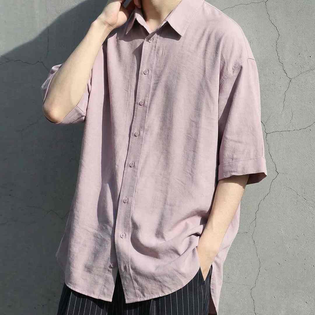 antiqua�i�A���e�B�J�j�̃V���b�v�j���[�X�u�������Ƃ����I�[�o�[�T�C�Y�̃r�b�O�V���G�b�g�ŁA���C�h�����[�Y�ȃt�H�����w�V���c�x�v