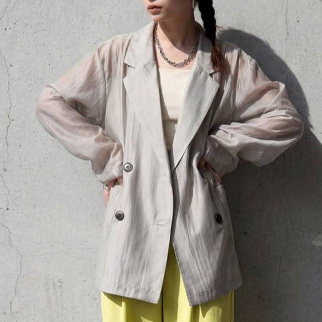 antiqua�i�A���e�B�J�j�̃V���b�v�j���[�X�u�����ƉH�D�邾���ŁA������Ɗ��Ɣ������𗼗�������l�̒����Ȃ��������ꒅ�w�V�A�[�W���P�b�g�x�v