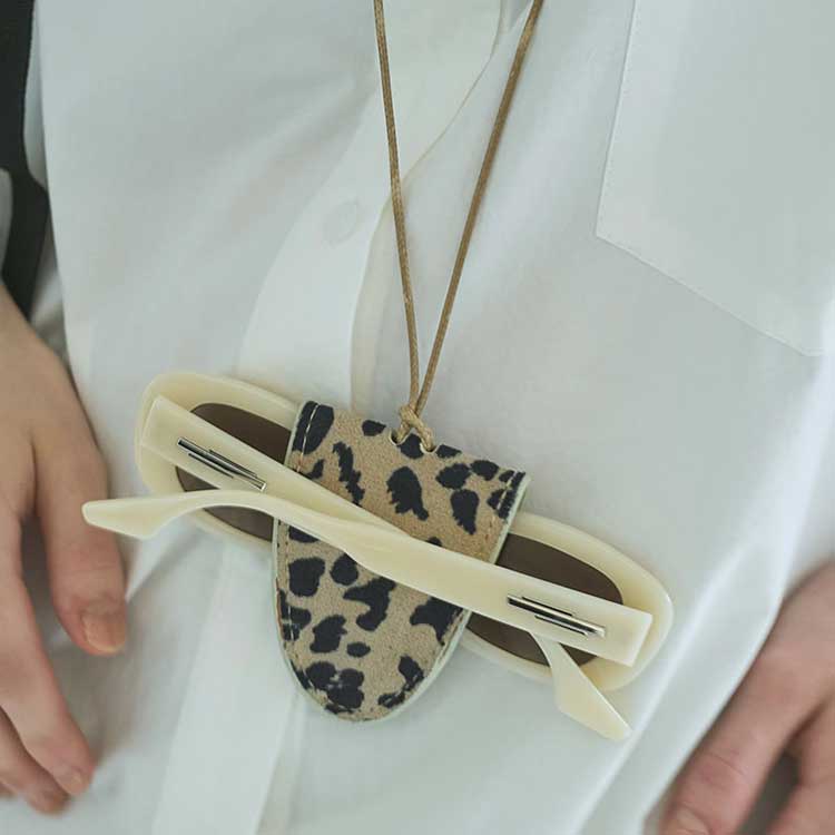 marjouri}[W[j̃Vbvj[XuuTOXX}[gɎ^ׂvSUNGLASS HOLDERv