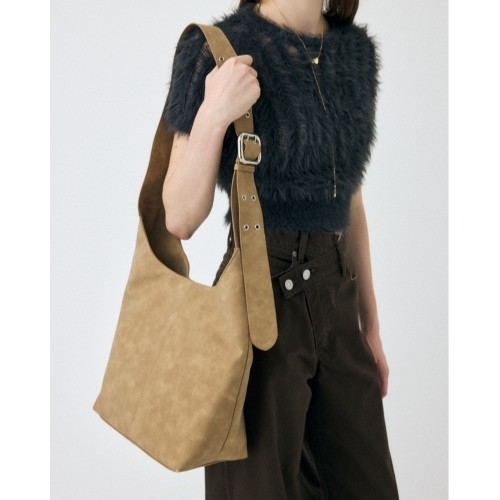 ゆっちゃん様 新品未使用　MOUSSY　マウジー　モッズコート ベージュ　F フード付き中綿モッズコート モッズコート レディース[品番