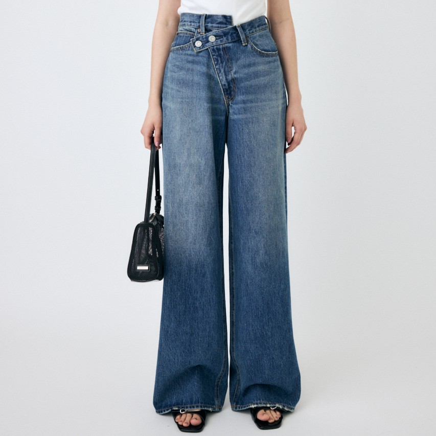 MOUSSY�i�}�E�W�[�j�̃V���b�v�j���[�X�u�yMOUSSY�zCROSS WAIST WIDE STRAIGHT�v