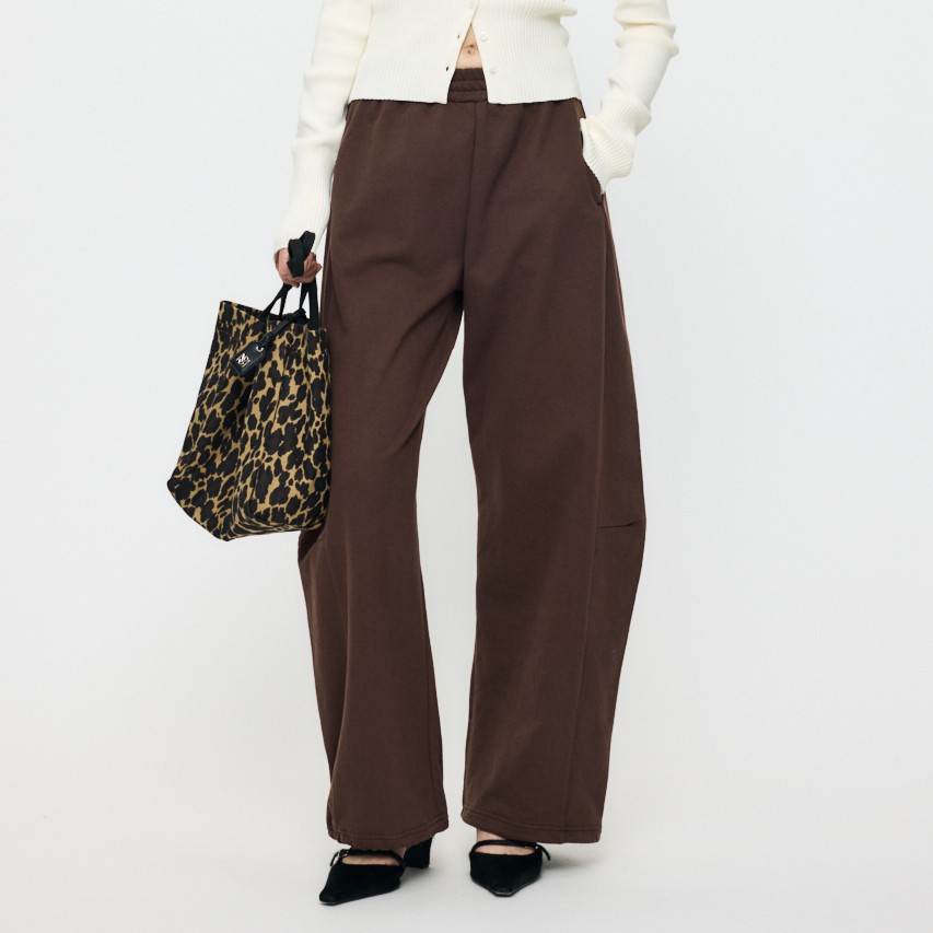MOUSSY�i�}�E�W�[�j�̃V���b�v�j���[�X�u�yMOUSSY�zCURVE LINE SWEAT PANTS�v