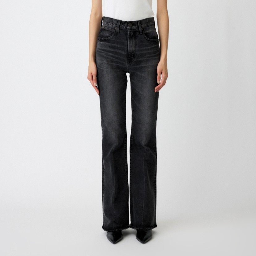 【新品未使用】MOUSSY マウジー MVS BLACK FLARE 2024 MOUSSY｜マウジーのトピックス「【MOUSSY】MVS BLACK FLARE」 - ZOZOTOWN