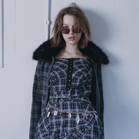 SLYiXCj̃Vbvj[Xuy߁zSLYł̓~߂̃AE^[Wv