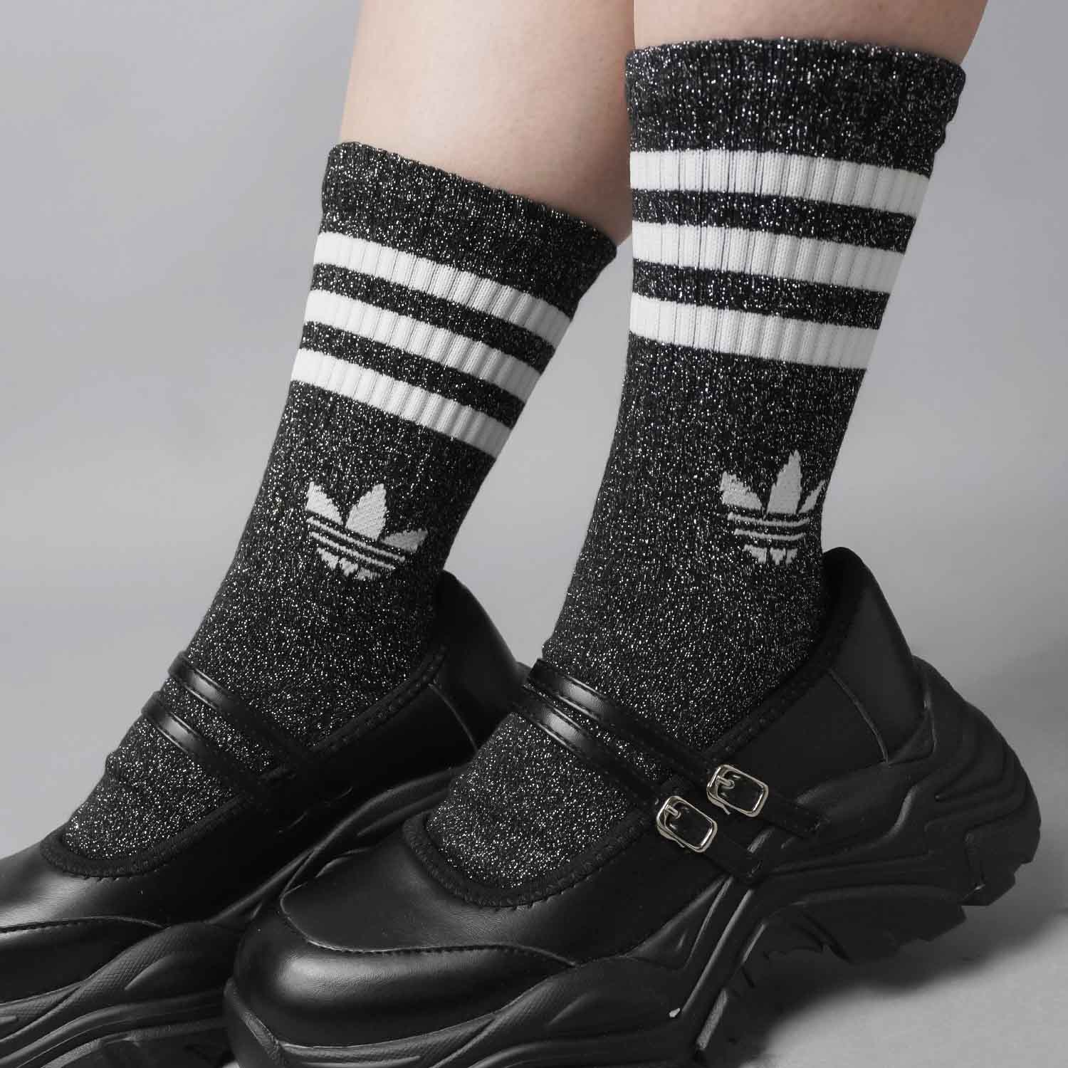 SPINNS�i�X�s���Y�j�̃V���b�v�j���[�X�u������������2���Z�b�g��yadidas/�A�f�B�_�X�z�����N���[�\�b�N�X�v