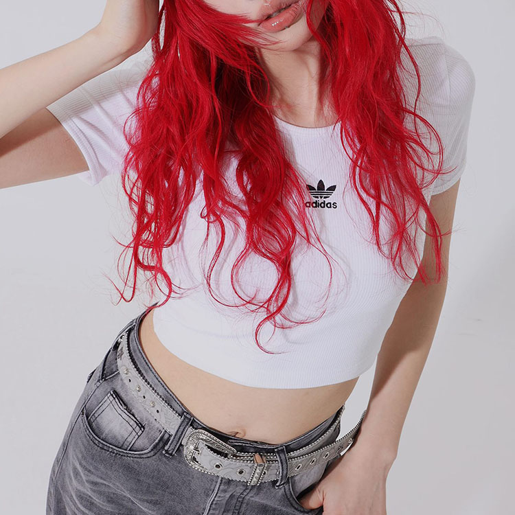 SPINNS�i�X�s���Y�j�̃V���b�v�j���[�X�u�_�s�^Tee�l�CNo.1�^�yadidas/�A�f�B�_�X�z�V���[�g�䃊�u�s�^T�V���c�v