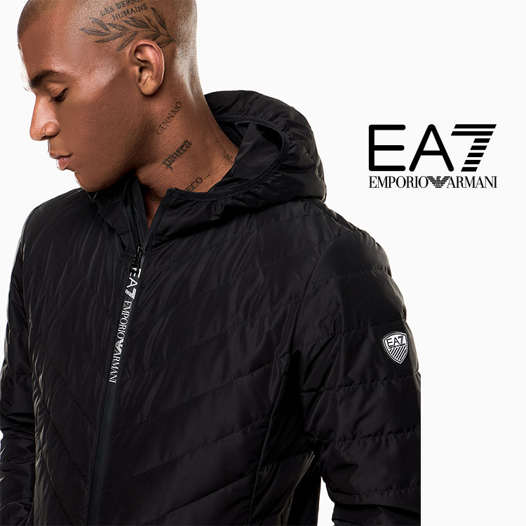 エンポリオ アルマーニ EA7】ダウンジャケット（ダウンジャケット