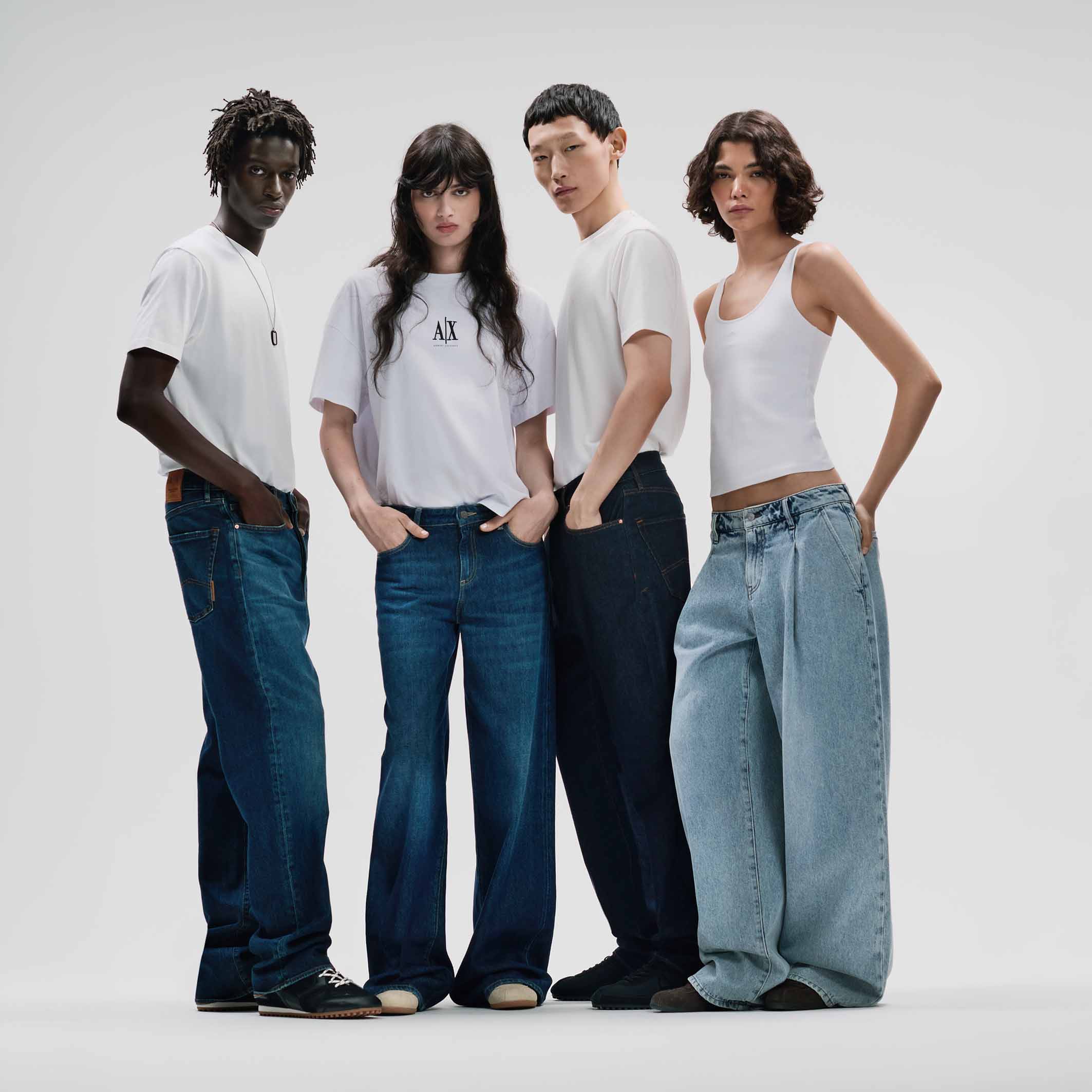 A|X ARMANI EXCHANGE�i�A���}�[�j �G�N�X�`�F���W�j�̃V���b�v�j���[�X�u��5POCKET DENIM��WOMEN ���z�̃V���G�b�g��������yA|X ARMANI EXCHANGE�z�v