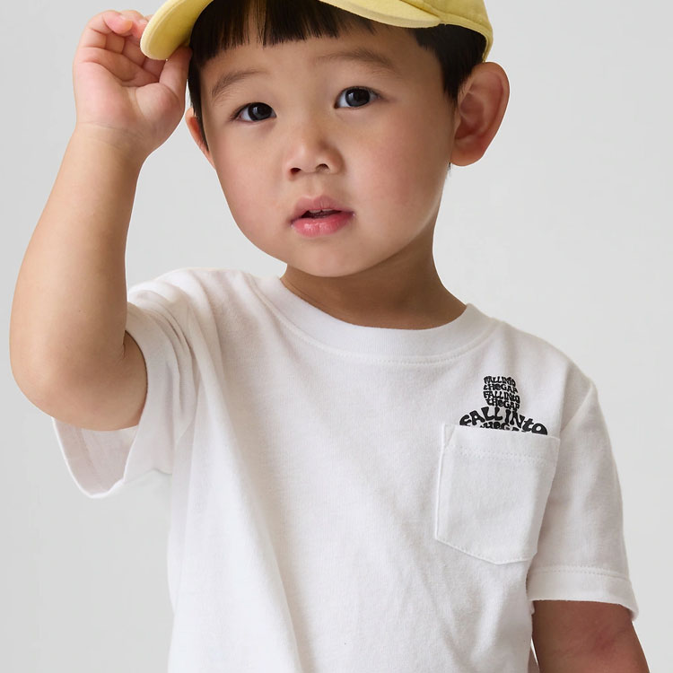 リラックスフィット SAKURA GAPロゴTシャツ（Tシャツ/カットソー