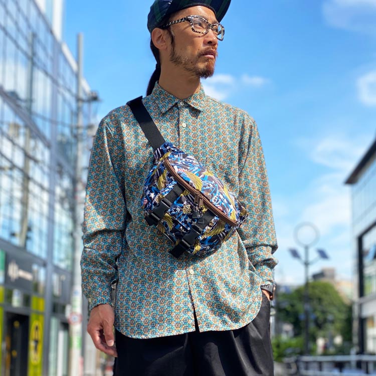 ALDIES｜アールディーズのトピックス「【新作アイテム】Eagle's Pattern Waist Bag」 - ZOZOTOWN