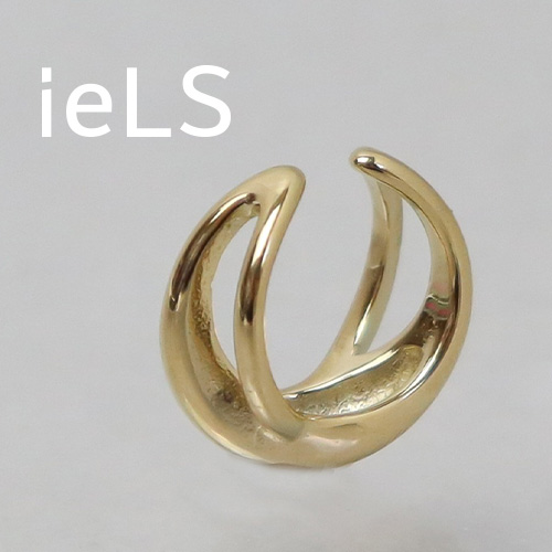 KU-CROISSANT�i�N�[�N�����b�T���j�̃V���b�v�j���[�X�u�uieLS�v�����ɃA�N�Z���g���v���X���Ă����C���[�J�t�v