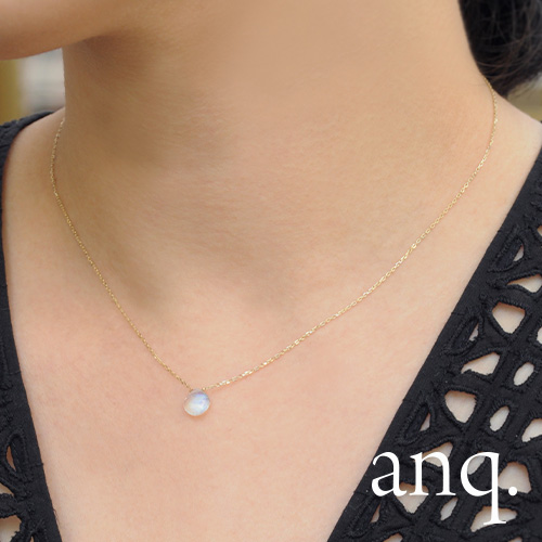 KU-CROISSANT�i�N�[�N�����b�T���j�̃V���b�v�j���[�X�u�uanq.�v�f�C���[���[�Y�ɂ��s�b�^���̃}�����J�b�g�̓V�R�΃W���G���[�v