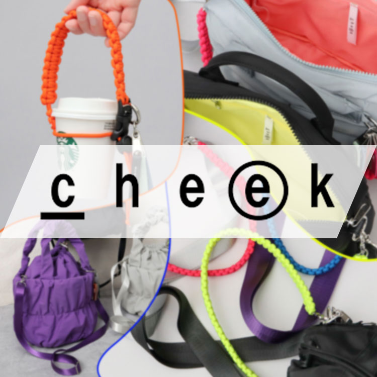 A.M.S.�i�G�[�G���G�X�j�̃V���b�v�j���[�X�u��cheek���R�X���`�[�N�̂悤��,�A�������J���t���ɍʂ�v