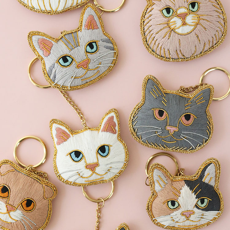 SiNCERE�i�V���V�A�j�̃V���b�v�j���[�X�u�L�D������K���I�؂₩�ɋP���L���`�[�t�̎h�J�L�[�z���_�[�v