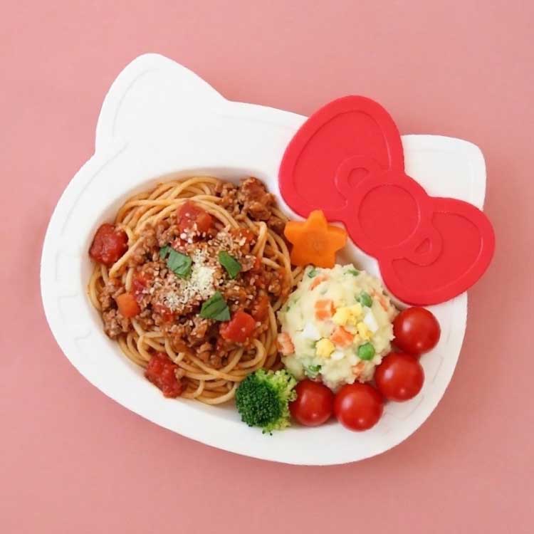 大量　キティちゃん　パスタ皿＆フォーク　カレー皿 ＆ スプーン　パスタケース SANRIO/サンリオ〉ハローキティのお皿 KP-18F（食器）｜sanrio