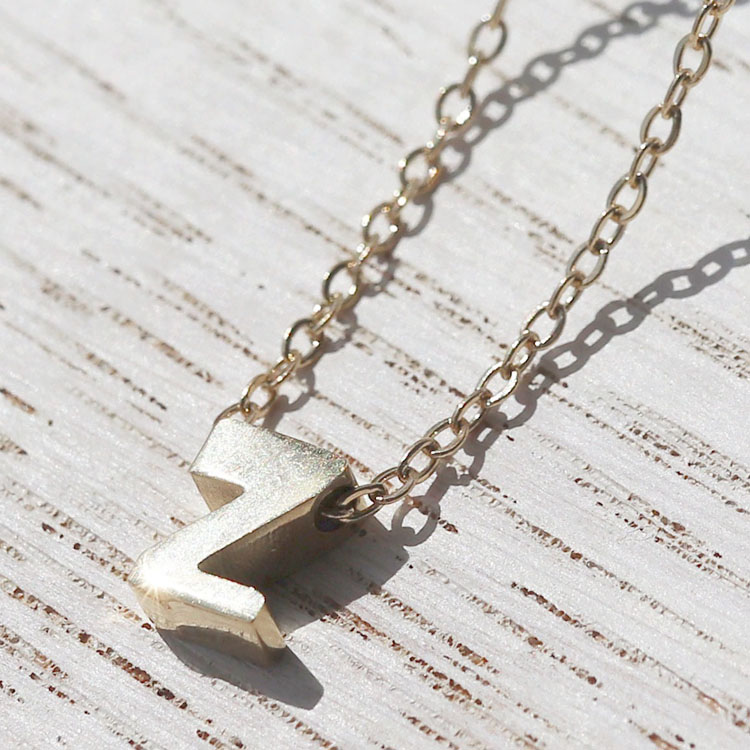 florist�i�t���[���X�g�j�̃V���b�v�j���[�X�u���蕨�ɂ������߂̃C�j�V�����l�b�N���X�v