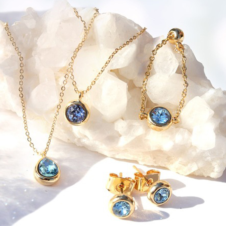 florist�i�t���[���X�g�j�̃V���b�v�j���[�X�u�y���蕨�ɂ��œK�z�a���΃`���[�����W�v