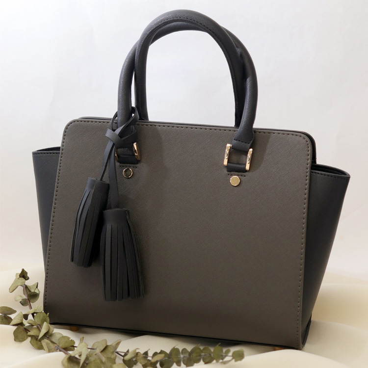 florist�i�t���[���X�g�j�̃V���b�v�j���[�X�u�y�I�t�B�X�����z���d���o�b�O���W ! ! ! !�v