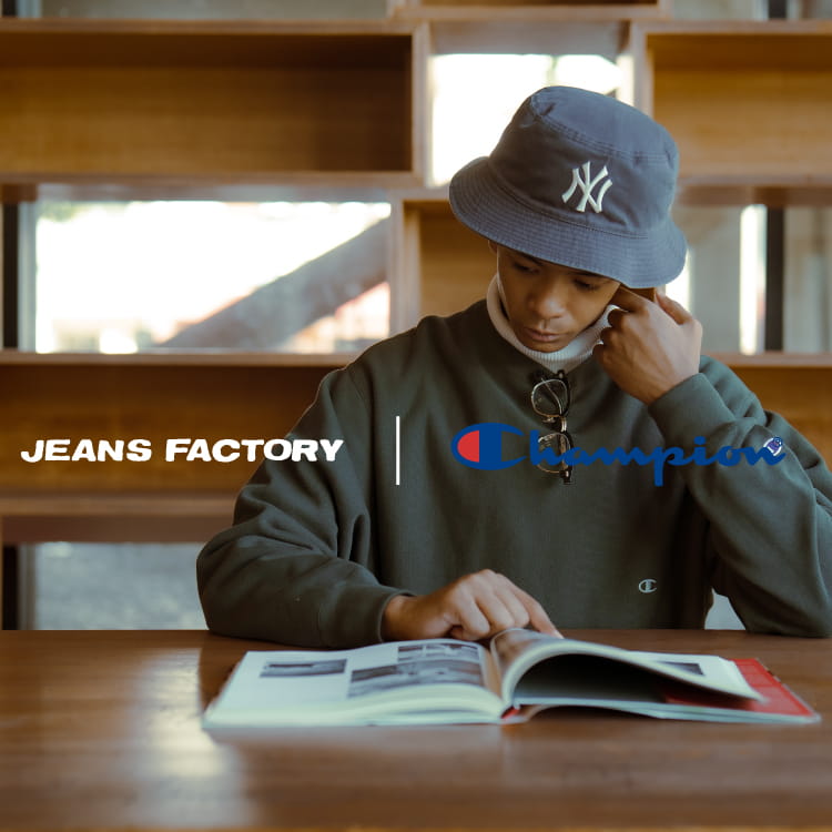 JEANS FACTORY�i�W�[���Y�t�@�N�g���[�j�̃V���b�v�j���[�X�u�yCHAMPION�z�ꖇ�ŃT�}�ɂȂ�B���G���ڂ̕ʒ��X�E�F�b�g�v