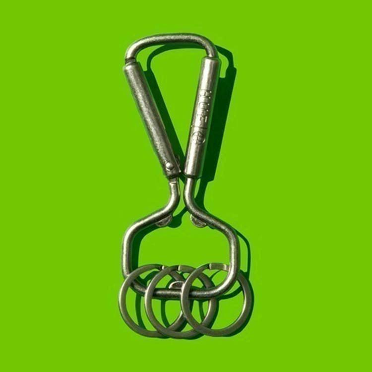 HUF�i�n�t�j�̃V���b�v�j���[�X�u�yHUF�zBOTTLE OPENER CARABINER�v