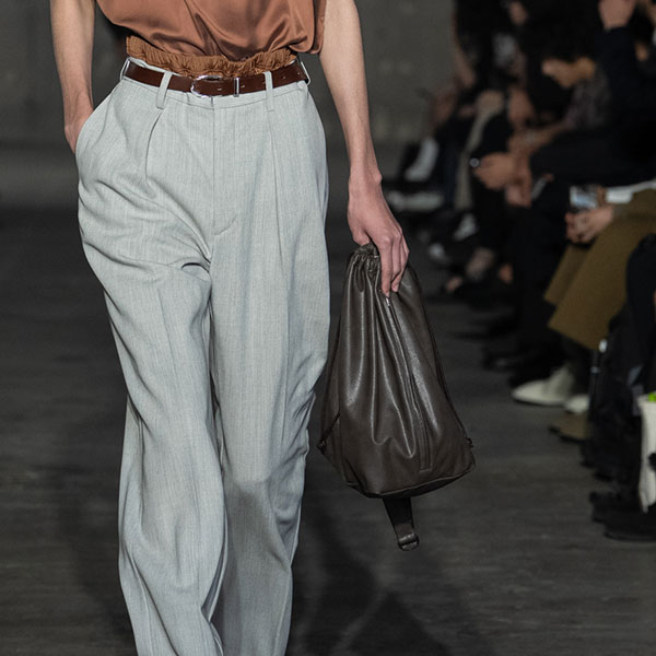 ATTACHMENT�i�A�^�b�`�����g�j�̃V���b�v�j���[�X�u�V�����o�b�O�R���N�V�������o��v