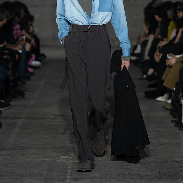 ATTACHMENT�i�A�^�b�`�����g�j�̃V���b�v�j���[�X�u�������ꂽ���������A�x���e�b�h�g���E�U�[�Y�v