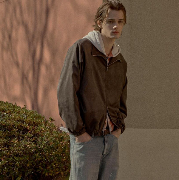 ATTACHMENT�i�A�^�b�`�����g�j�̃V���b�v�j���[�X�u�d���ȑ��݊��ƃ��C�g�Ȓ��S�n�����������g���b�N�W���P�b�g�v