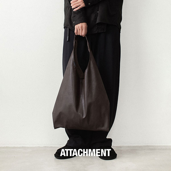 ATTACHMENT�i�A�^�b�`�����g�j�̃V���b�v�j���[�X�u�㎿�Ń~�j�}���ȃV���Z�e�B�b�N���U�[�o�b�O�v