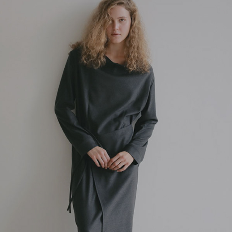 Marmot×ETRE TOKYO PERTEXパディングアノラック（その他アウター