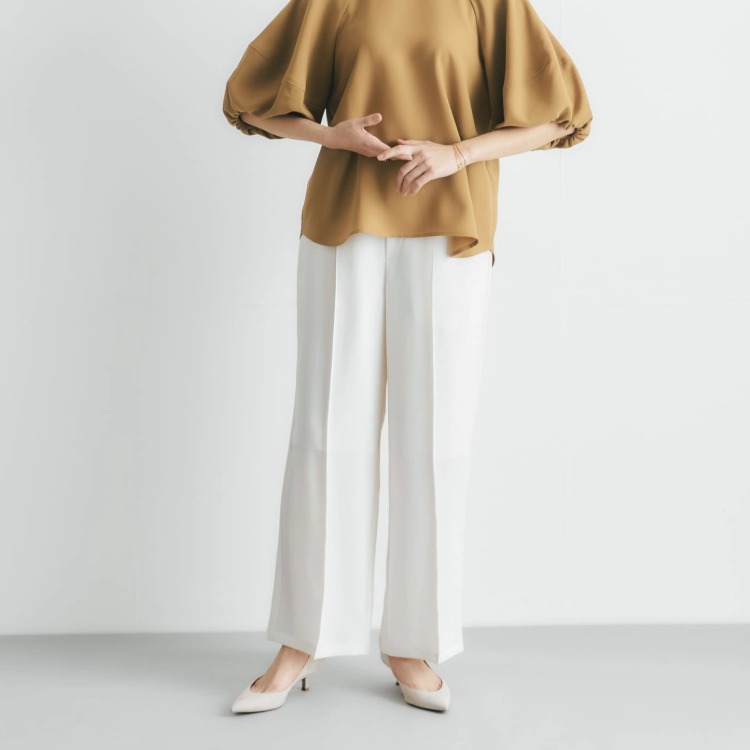 URBAN RESEARCH ROSSO�i�A�[�o�����T�[�` ���b�\�j�̃V���b�v�j���[�X�u�y���r�����z�������Ə�i���𗼗�����A��l�̍ň����C�h�p���c�v