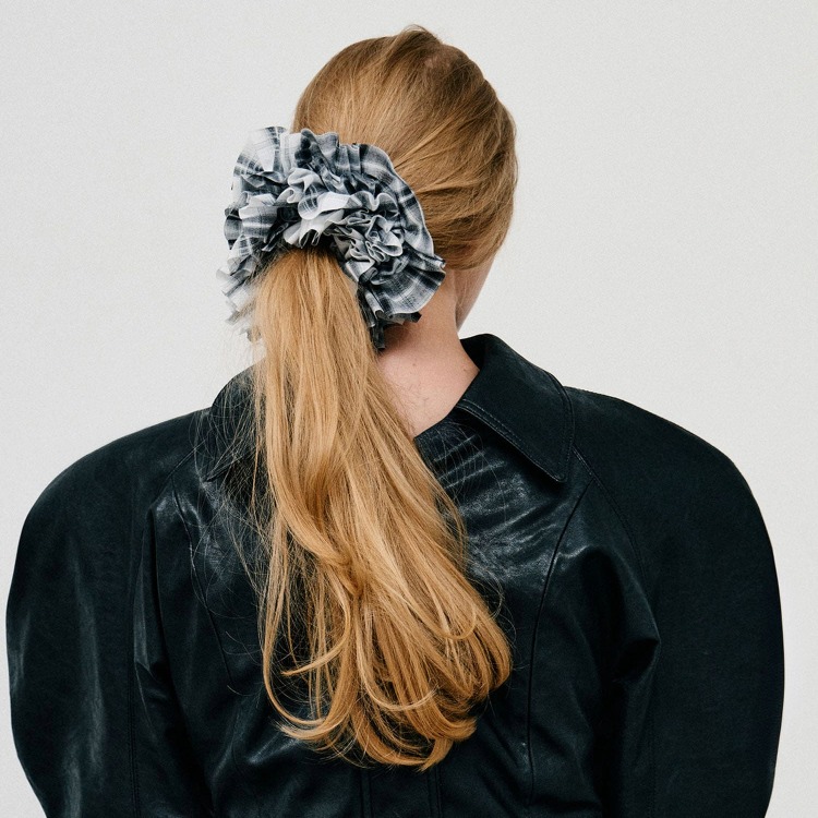 URBAN RESEARCH ROSSO�i�A�[�o�����T�[�` ���b�\�j�̃V���b�v�j���[�X�u�v���X�����ŏH��ɁB�X�^�C�����O���i�グ����u��l�̏H�G�݁EGOODS���W�v�v
