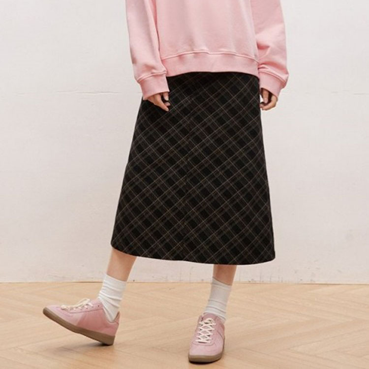 gossipIT[XiSVbvT[Xj̃Vbvj[Xu[t@[⃌[XAbvu[cƂ̑OE~fBXJ[gv