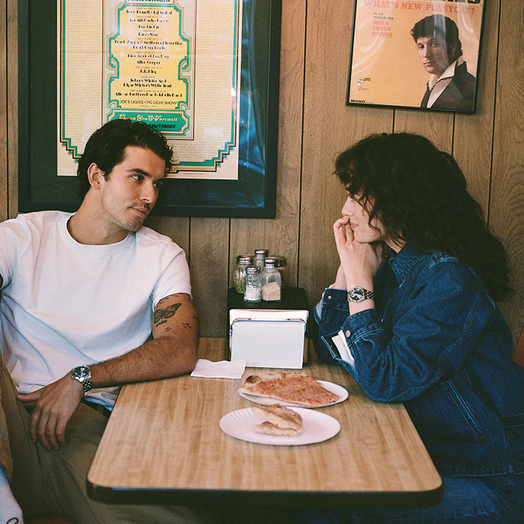 HAMILTON�i�n�~���g���j�̃V���b�v�j���[�X�u�n�~���g���̃E�F�f�B���O�M�t�g�v