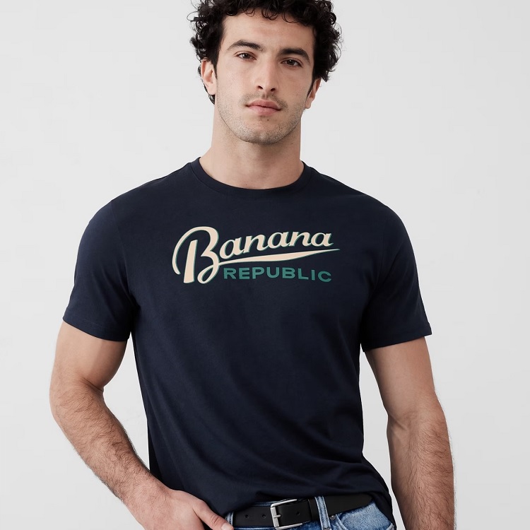 Banana-Republic-e1745324340573.jpg