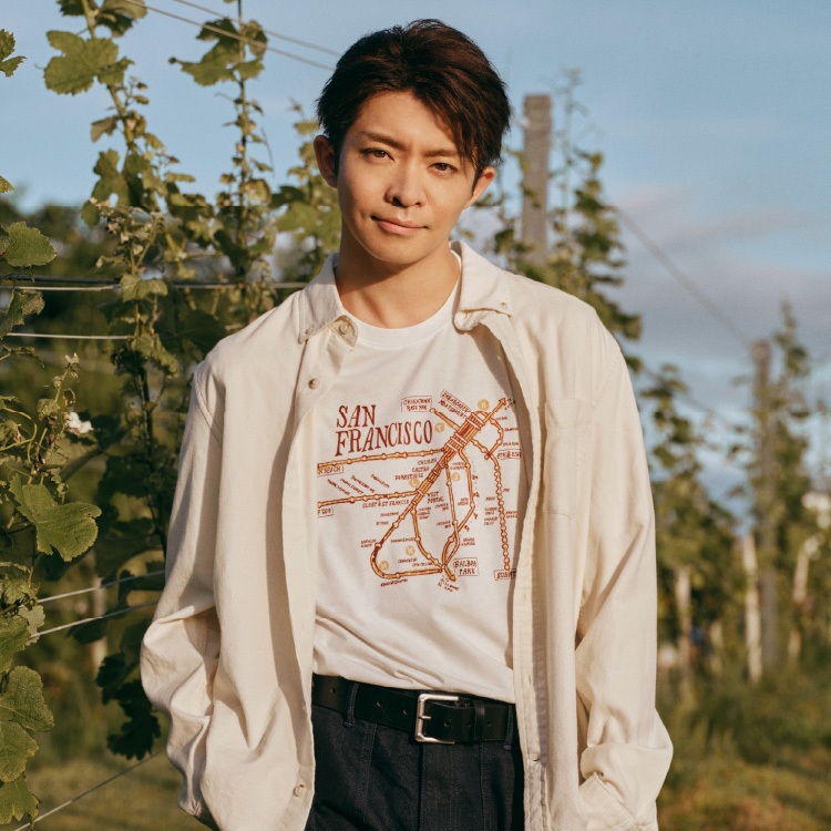 BANANA REPUBLICioiiEpubNj̃Vbvj[XuyBANANA REPUBLIC×YUTA KISHIzv