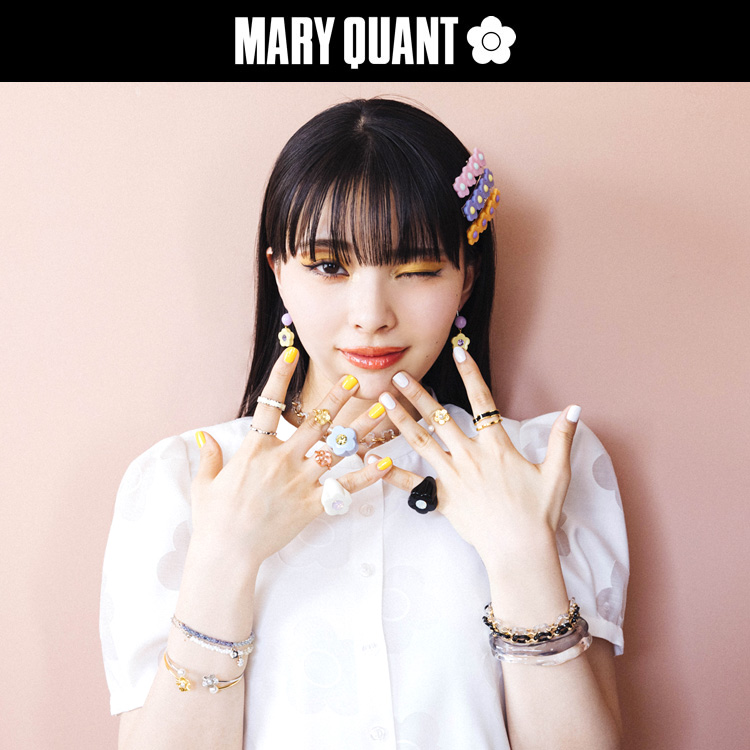 MARY QUANT｜マリークヮントのトピックス「MARY QUANTから夏に映える