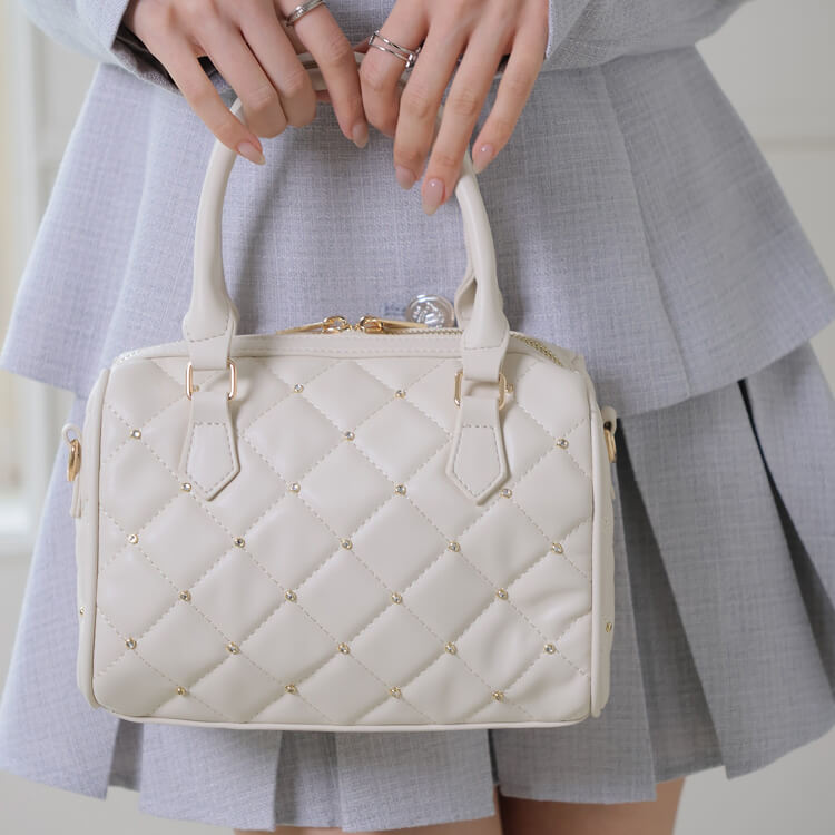 LIPSERVICE�i���b�v�T�[�r�X�j�̃V���b�v�j���[�X�u�l�C�o�b�O�����Љ�܂���v