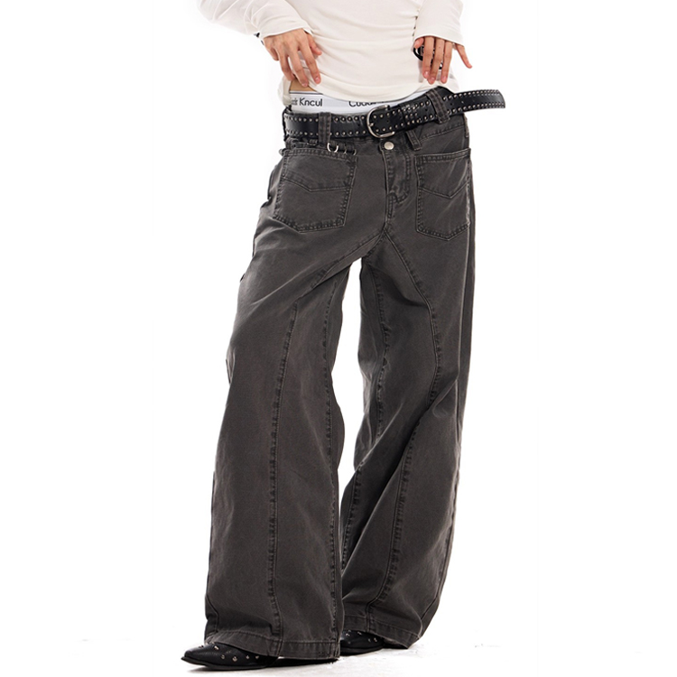 Ressaca�i���T�[�J�j�̃V���b�v�j���[�X�u�yRessaca�zY2K��X�g���[�g�ɉf����D�J���t���p���c�v