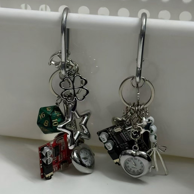 Ressaca�i���T�[�J�j�̃V���b�v�j���[�X�u�yRessaca�z�V�ѐS����������J���r�i�t���`���[���A�N�Z �v