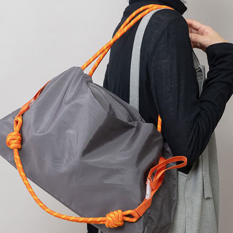 Munich�i�~���[�j�b�N�j�̃V���b�v�j���[�X�u�yRecommended BAG�A�z�J���t���ȃR�[�h�������V��GYM�o�b�O�����Љ�܂��B�v