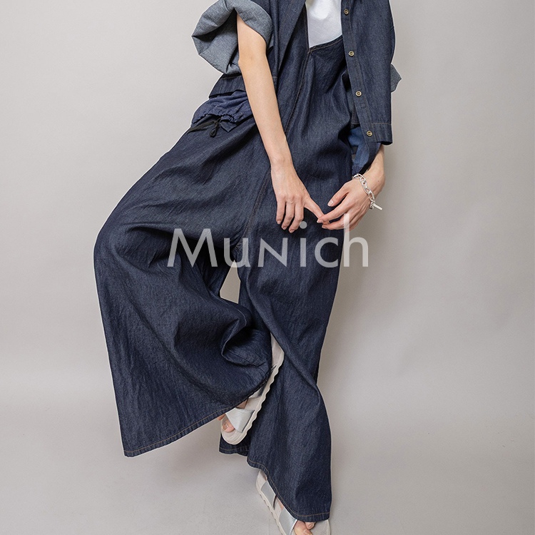 Munich�i�~���[�j�b�N�j�̃V���b�v�j���[�X�u�yRe STOCK�z��l�C�̃f�j���T���y�b�g���ē��ׂ��܂����B�v