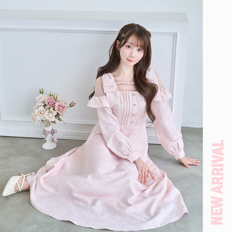 BUNNY APARTMENT｜バニーアパートメントのトピックス「race switching