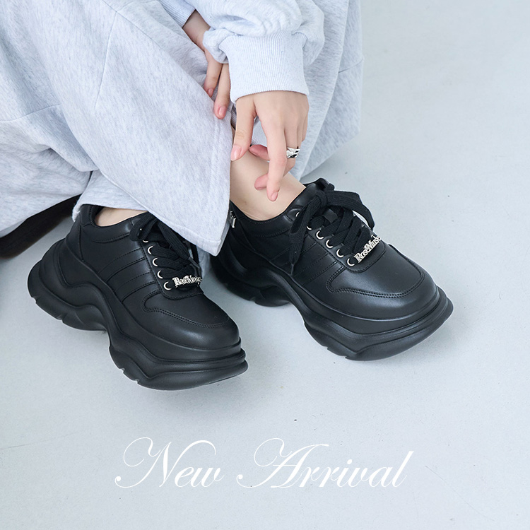 Arch logo T-shirts（Tシャツ/カットソー）｜Rose Muse（ロゼミューズ