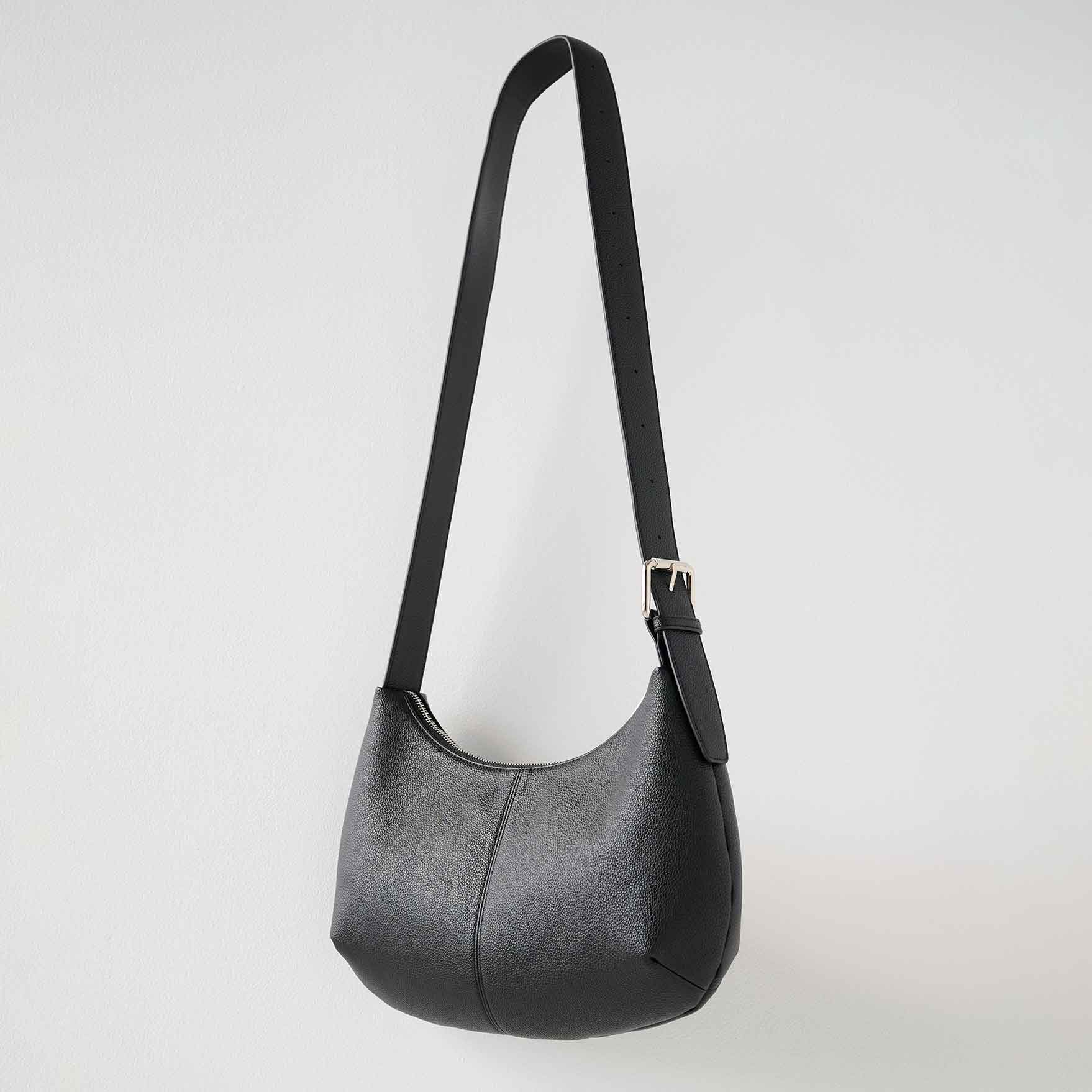 PUBLIC TOKYO�i�p�u���b�N �g�E�L���E�j�̃V���b�v�j���[�X�u�y��l�C�IWEB����o�b�O�Ĕ̌���z�\���t���v