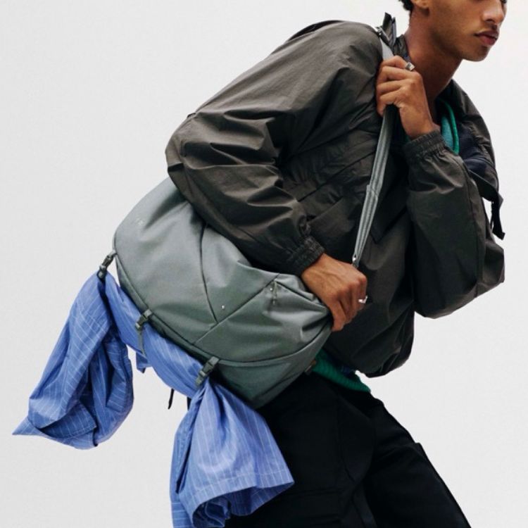 F/CE.�i�G�t�V�[�C�[�j�̃V���b�v�j���[�X�u�yBAG�z���420�V���[�Y���ׁI�v