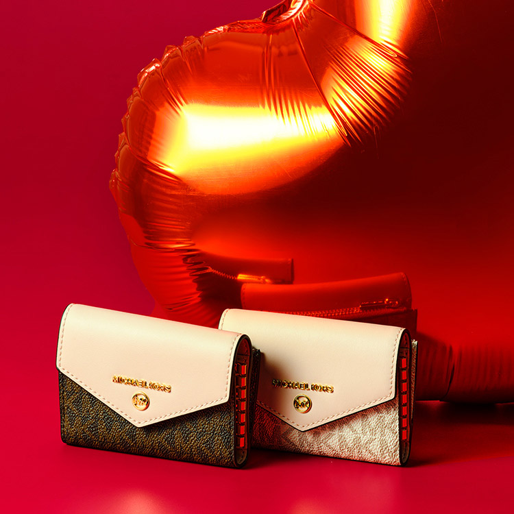 MICHAEL KORS�i�}�C�P����R�[�X�j�̃V���b�v�j���[�X�u�yMICHAEL KORS�z�M�t�g�ɂ��œK�I�L�[�P�[�X���W�� �v