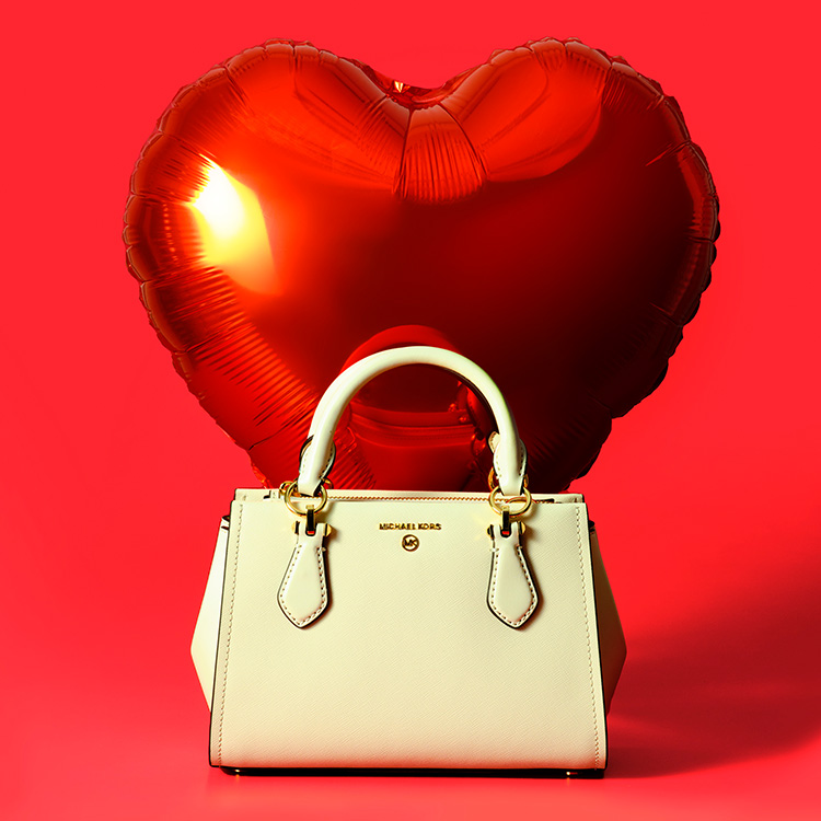 MICHAEL KORS�i�}�C�P����R�[�X�j�̃V���b�v�j���[�X�u�yMICHAEL KORS�z6�������C�ɓ���o�^TOP 50!!�v